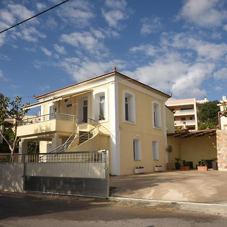 Blue Flag Award Winning Ormos Lo Beach: Home 1 Vrontados Bagian luar foto