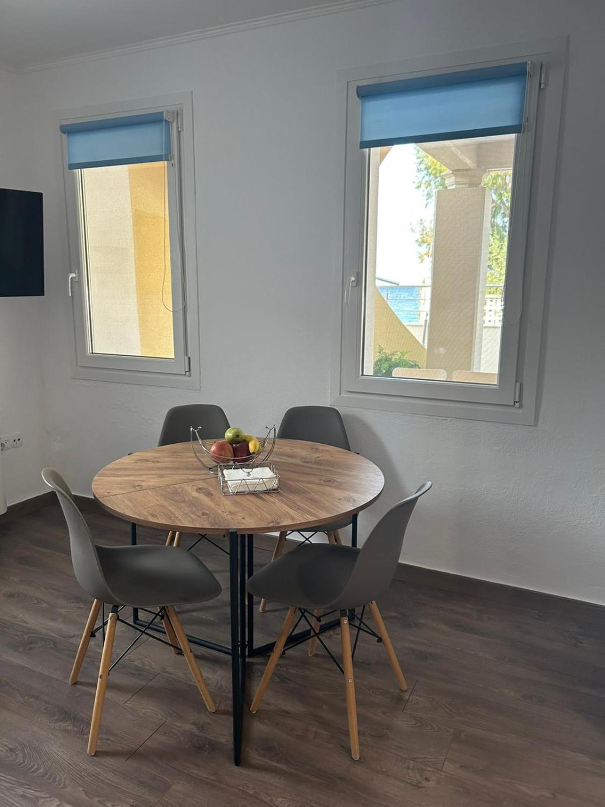 Blue Flag Award Winning Ormos Lo Beach: Home 1 Vrontados Bagian luar foto